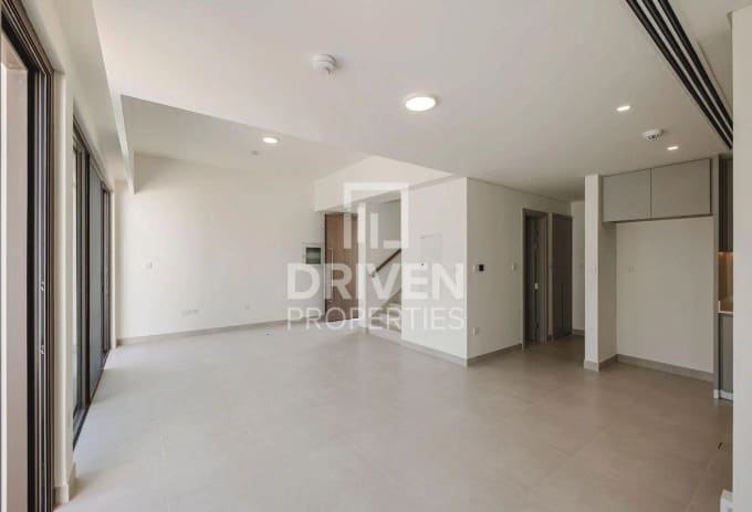 Orania Townhouse, original listing photograph 1