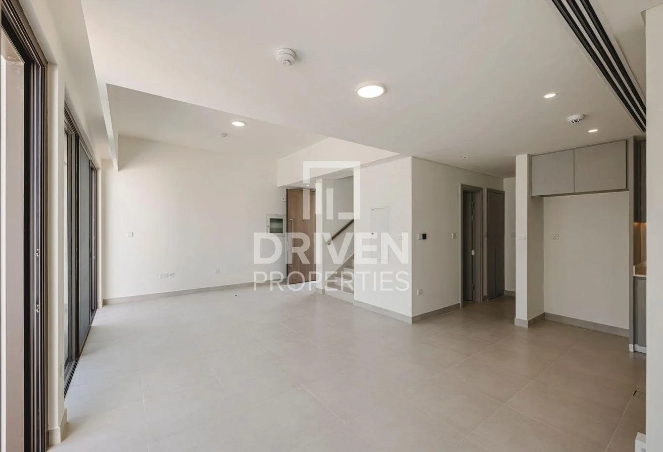 Orania Townhouse, original listing photograph 1