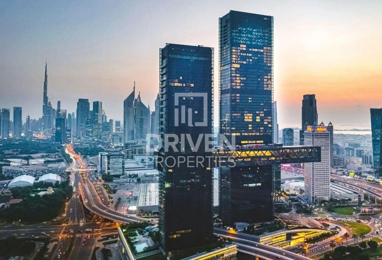 One Za’abeel towers and their elevated connecting structure at sunset